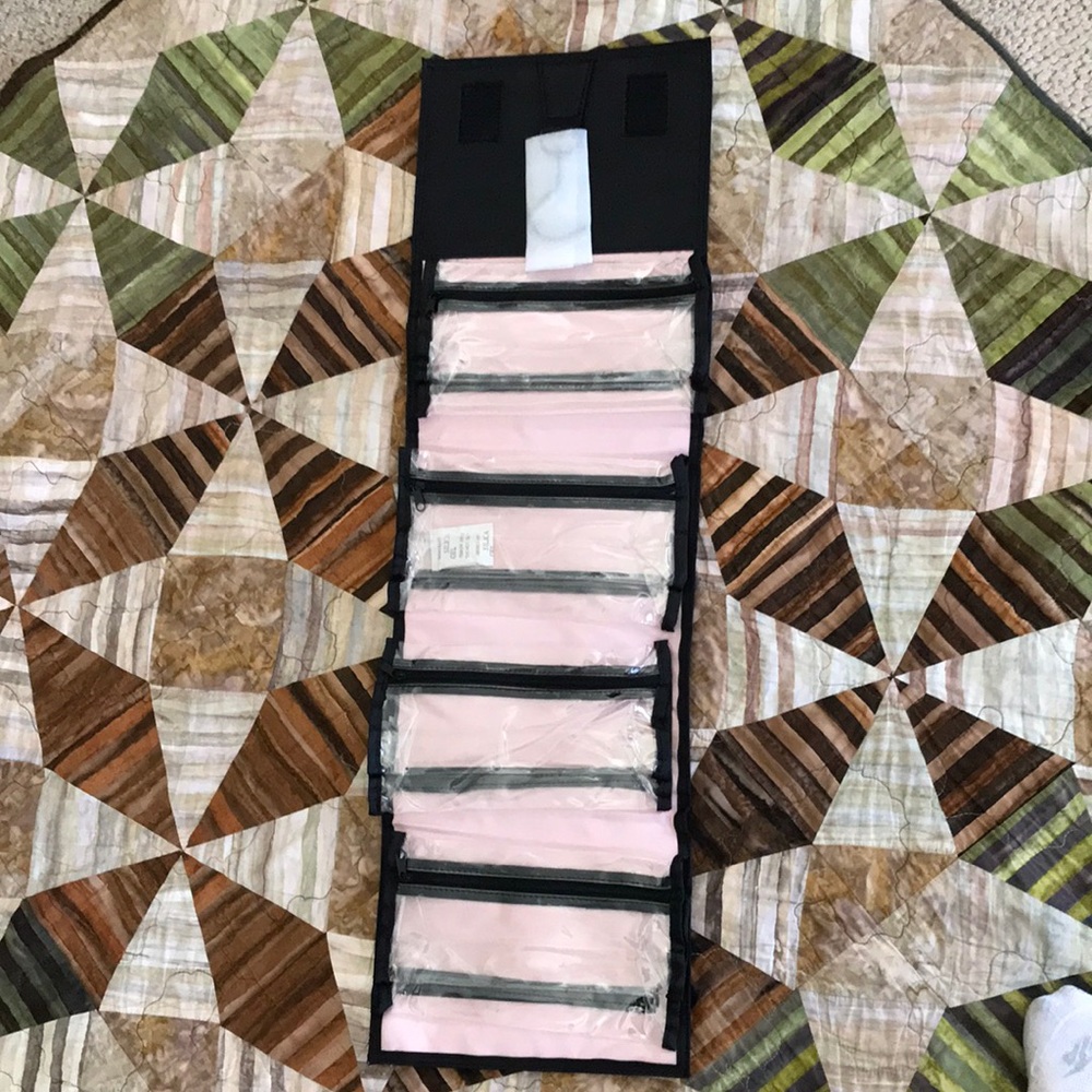 Mary Kay hanging travel bag